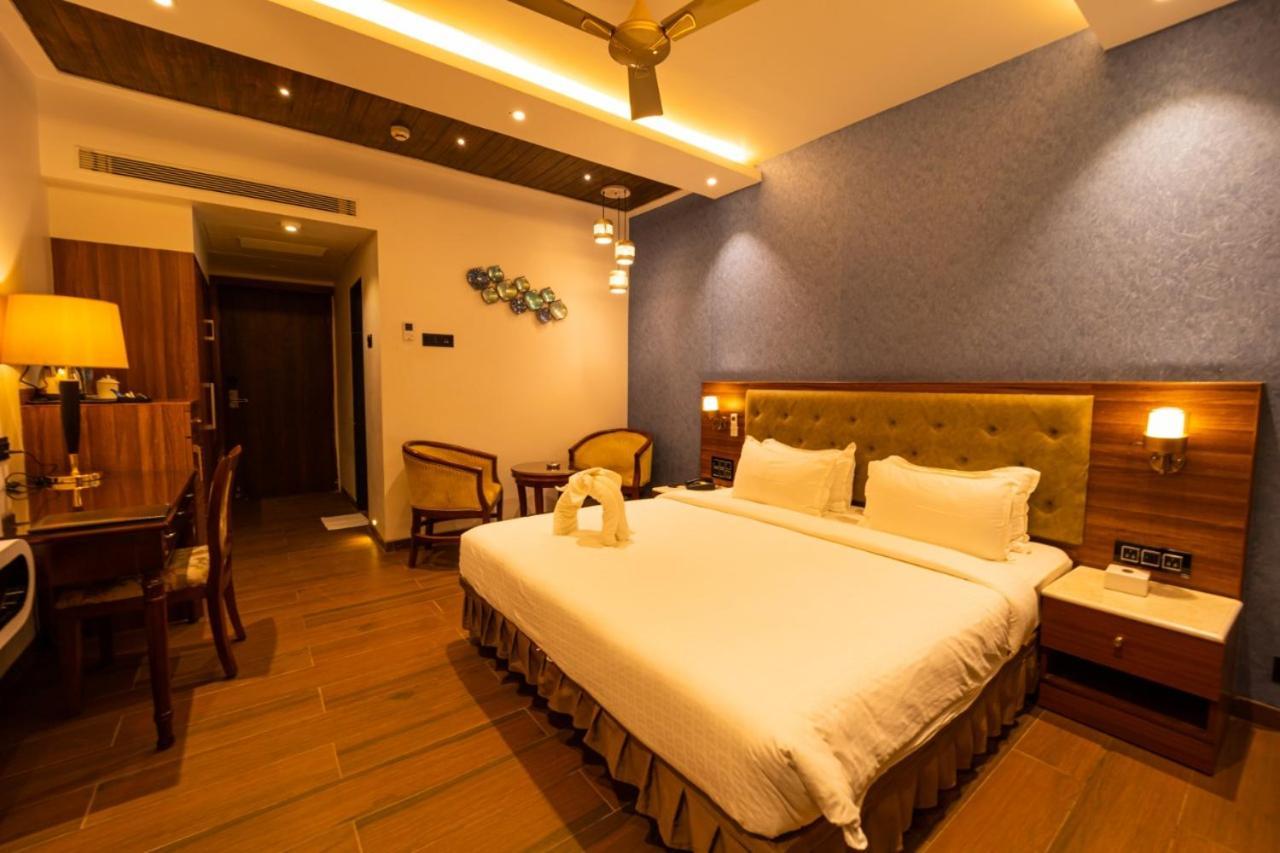 Alvorada Resort-3 Star Resort In Baga 아르포라 외부 사진
